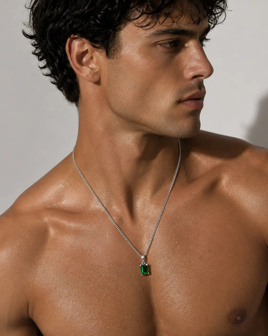 Emerald Green Necklace Silver