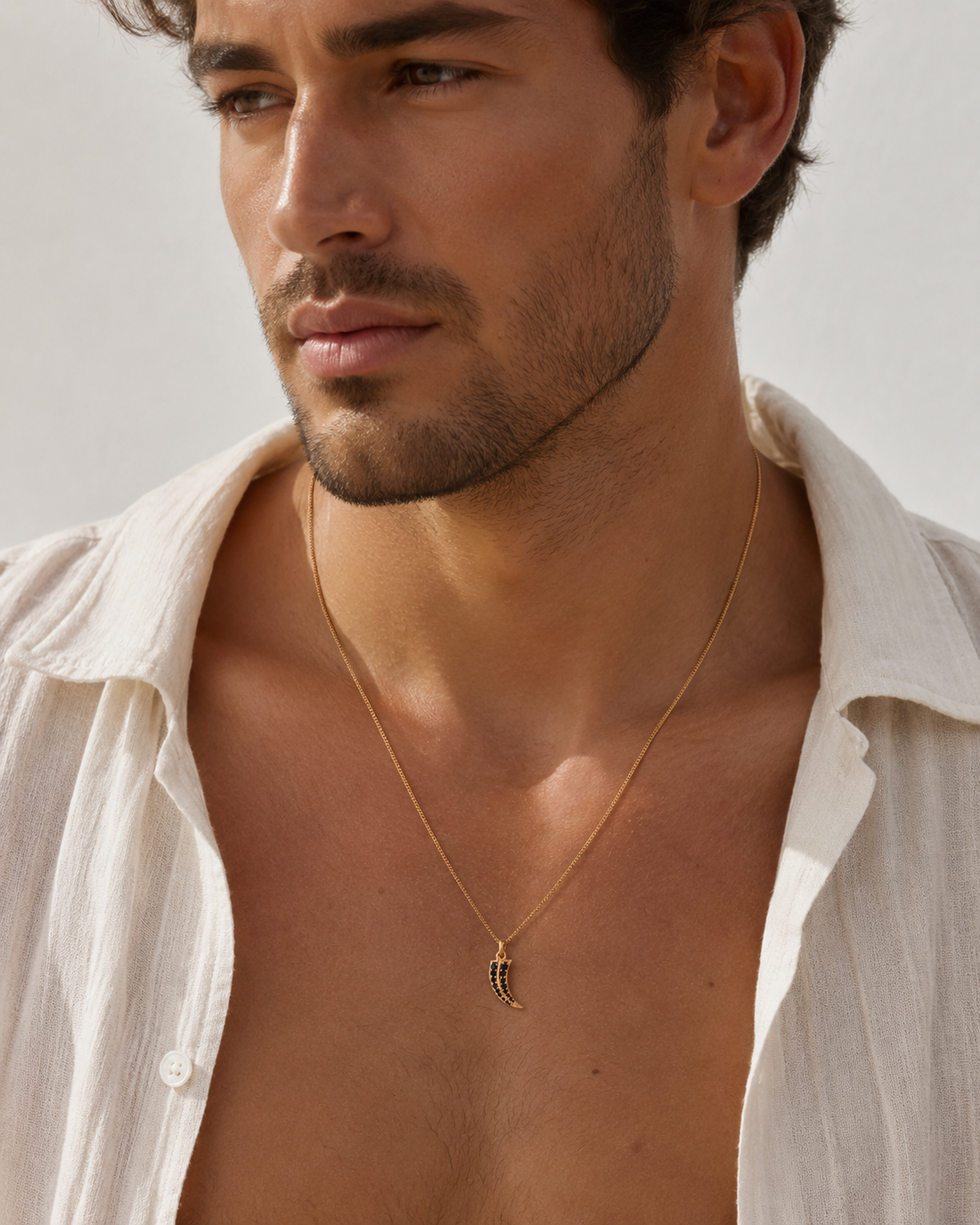 The Luna Noir Necklace
