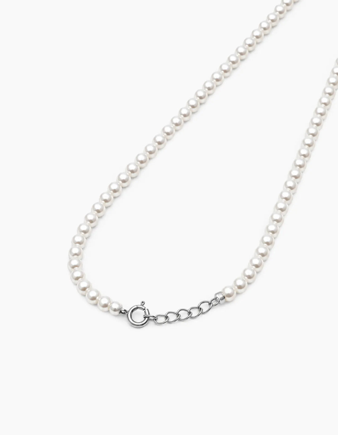 Classic Pearl Necklace